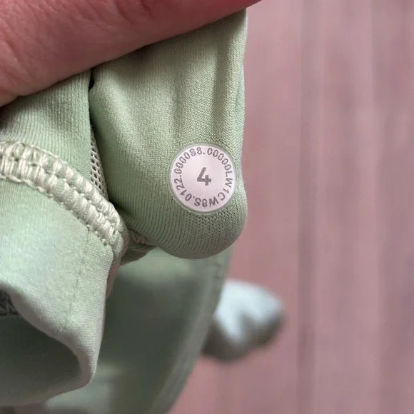 Lululemon Align Tank 4 Creamy Mint - Picture 3 of 3